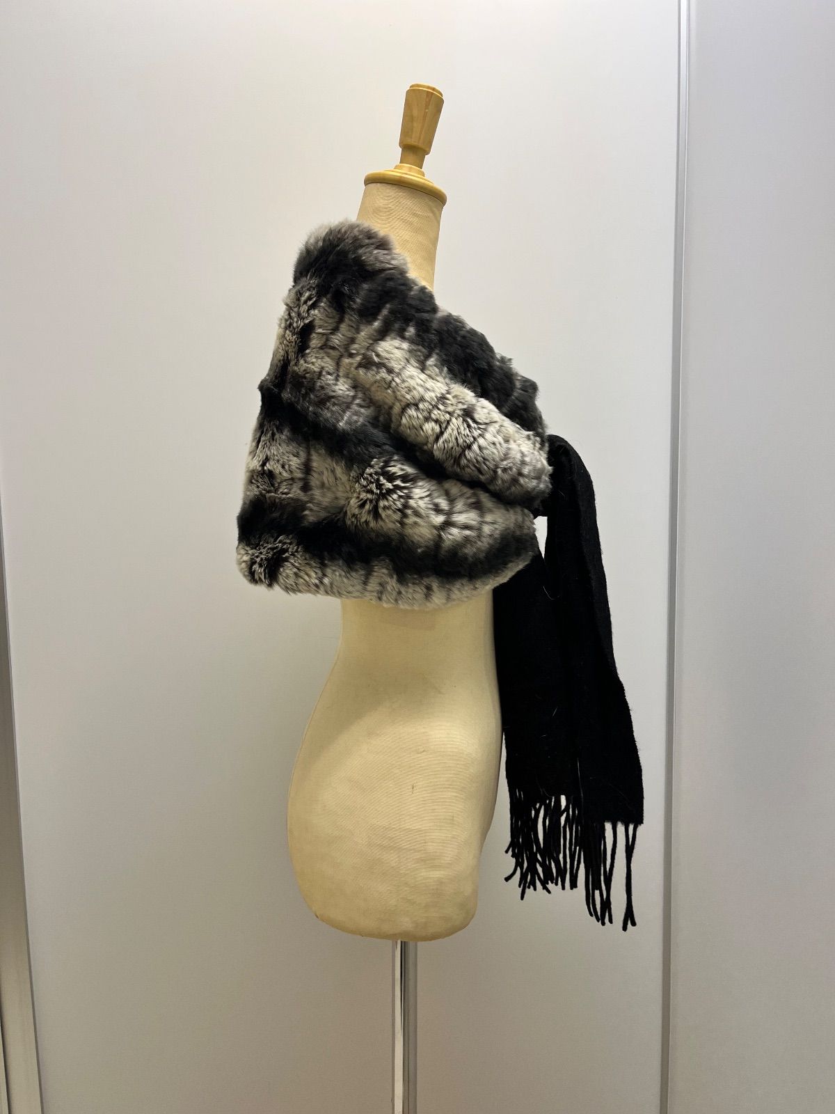 毛皮　ショール　チンチラ ファーケープ 毛皮ケープ チンチラ ショール ファー レディース カラー