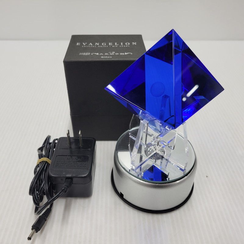 中古美品】 エヴァンゲリオン 第6の使徒 クリスタルオブジェ 小樽 大正