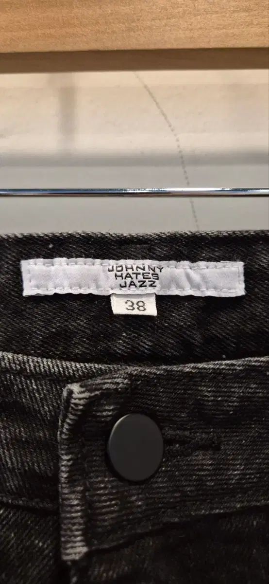 Johnny Hates Jazz ブラック デニム パンツ 38 サイズ