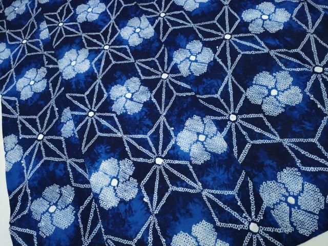 平和屋着物∴夏物　浴衣　有松鳴海絞り　地紙麻の葉文様　綿　逸品　CAAW1180ng 平和屋着物∴夏物 浴衣 有松鳴海絞り 捻じ梅 麻の葉文様 綿 逸品 未