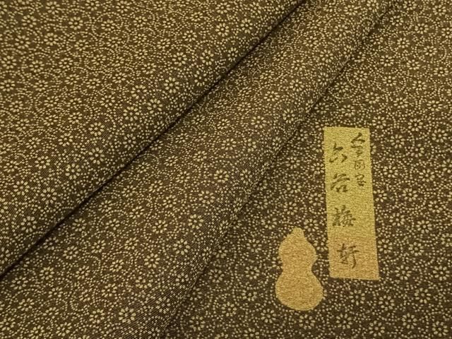 平和屋着物●人間国宝 初代 六谷梅軒 六谷紀久男 錐彫り 重要無形文化 財伊勢型紙 江戸小紋 花唐草文 正絹 fy