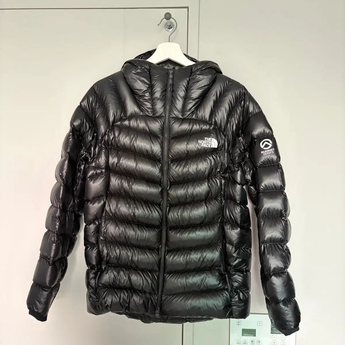 THE NORTH FACE ザノースフェイス 軽量 ダウン ブラック L 100