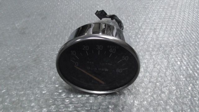 YB-1 F 5 B-870 xxx の メーター