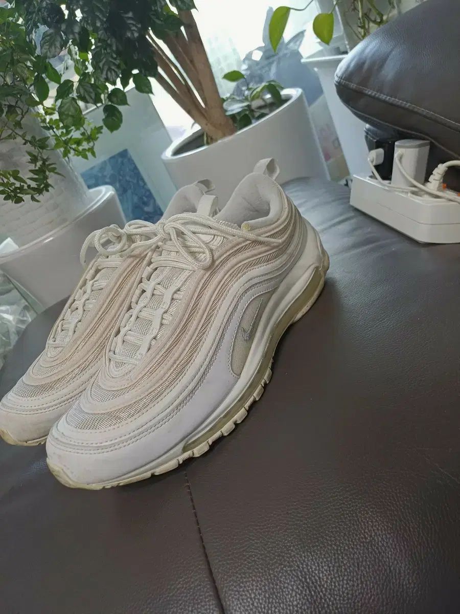 メンズ NIKE エア スニーカー 275