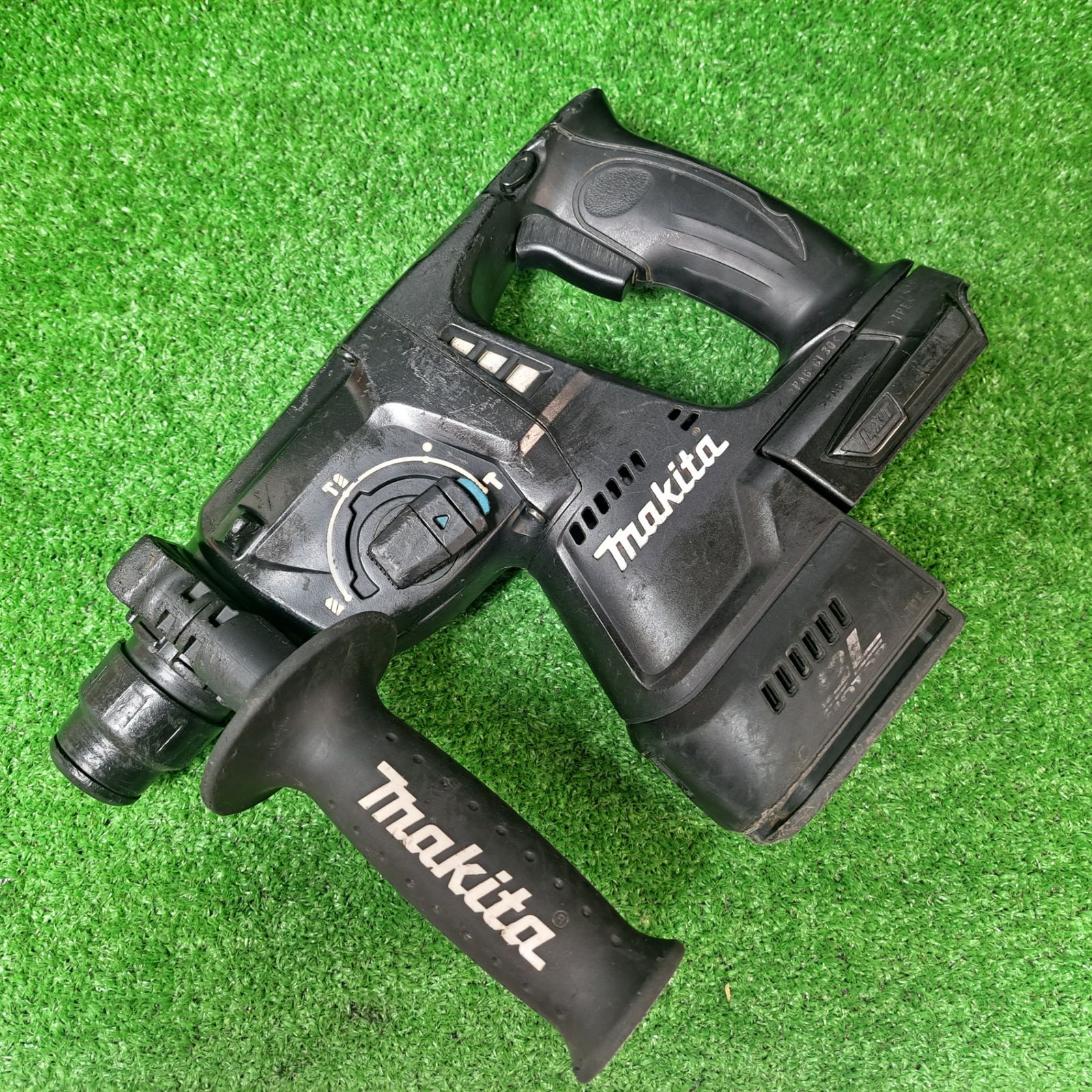 マキタ makita コードレスハンマドリル 本体のみ