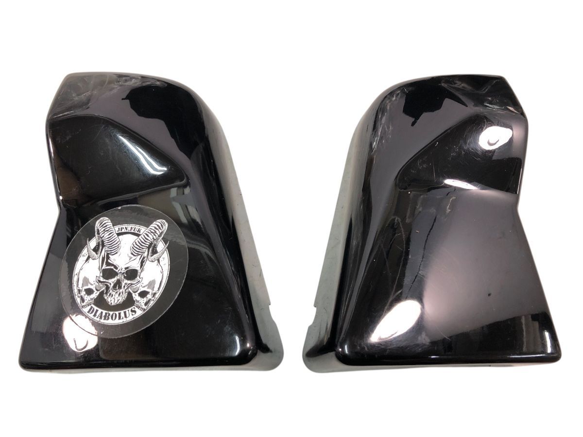 Kawasaki ZRT 20 A エアクリーナーカバー 左右セット 割れ削れ無し 補修 戻しにも 2821-M 9560