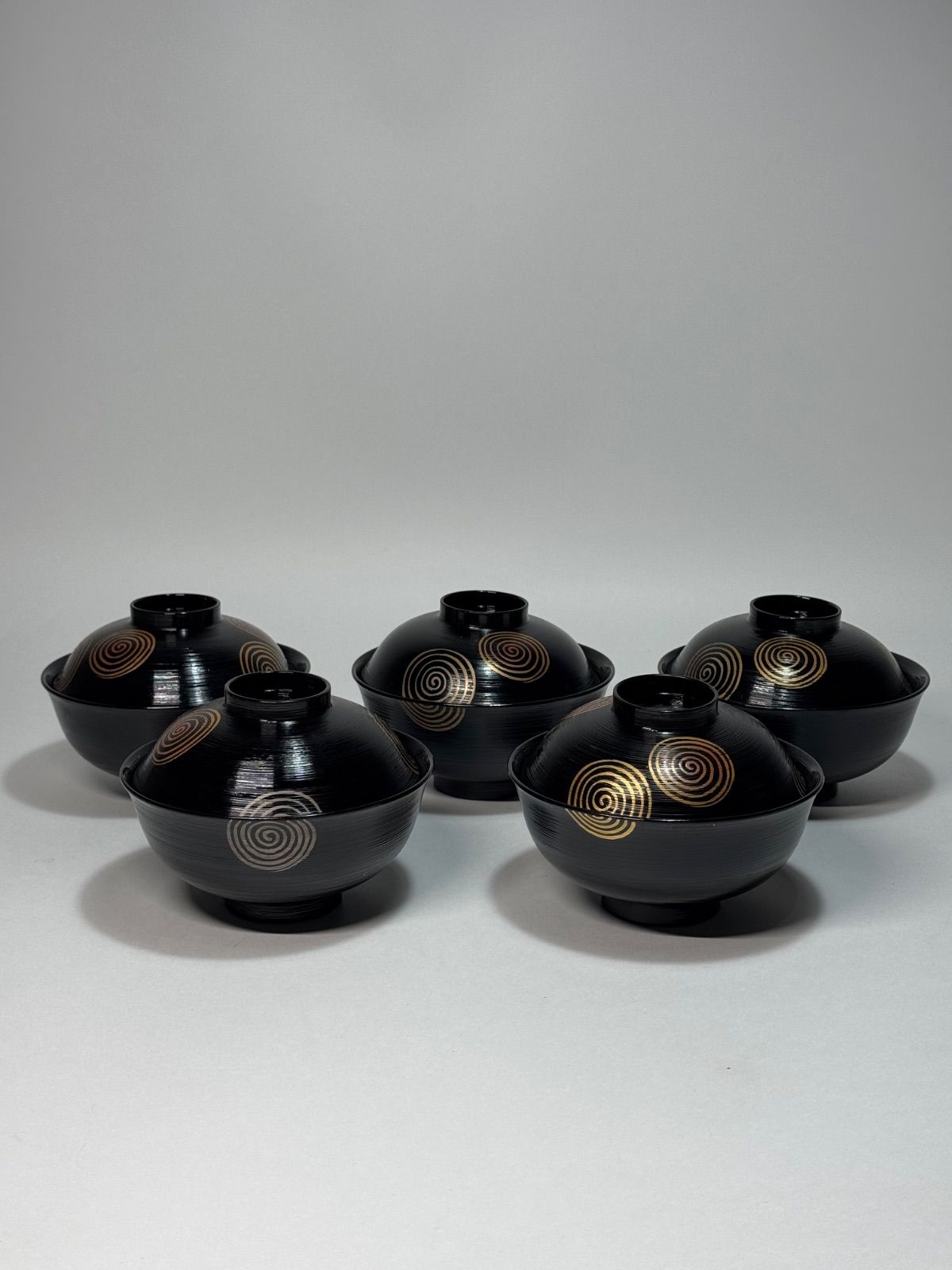 平安堂 造 黒地刷毛塗渦巻き文 吸物椀 五客揃 共箱