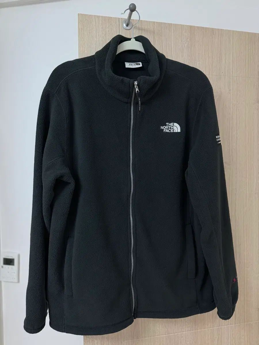 THE NORTH FACE ザノースフェイス ブラックフリース ジップアップジャケット 105