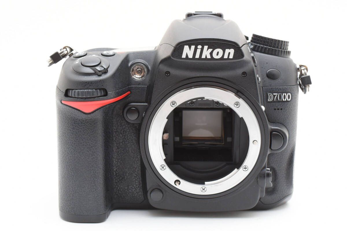Nikon D7000 ショット数1,204回 Nikon - ❤即購入1000円OFF❤Nikon D7000❤ハイアマ機❤ショット数