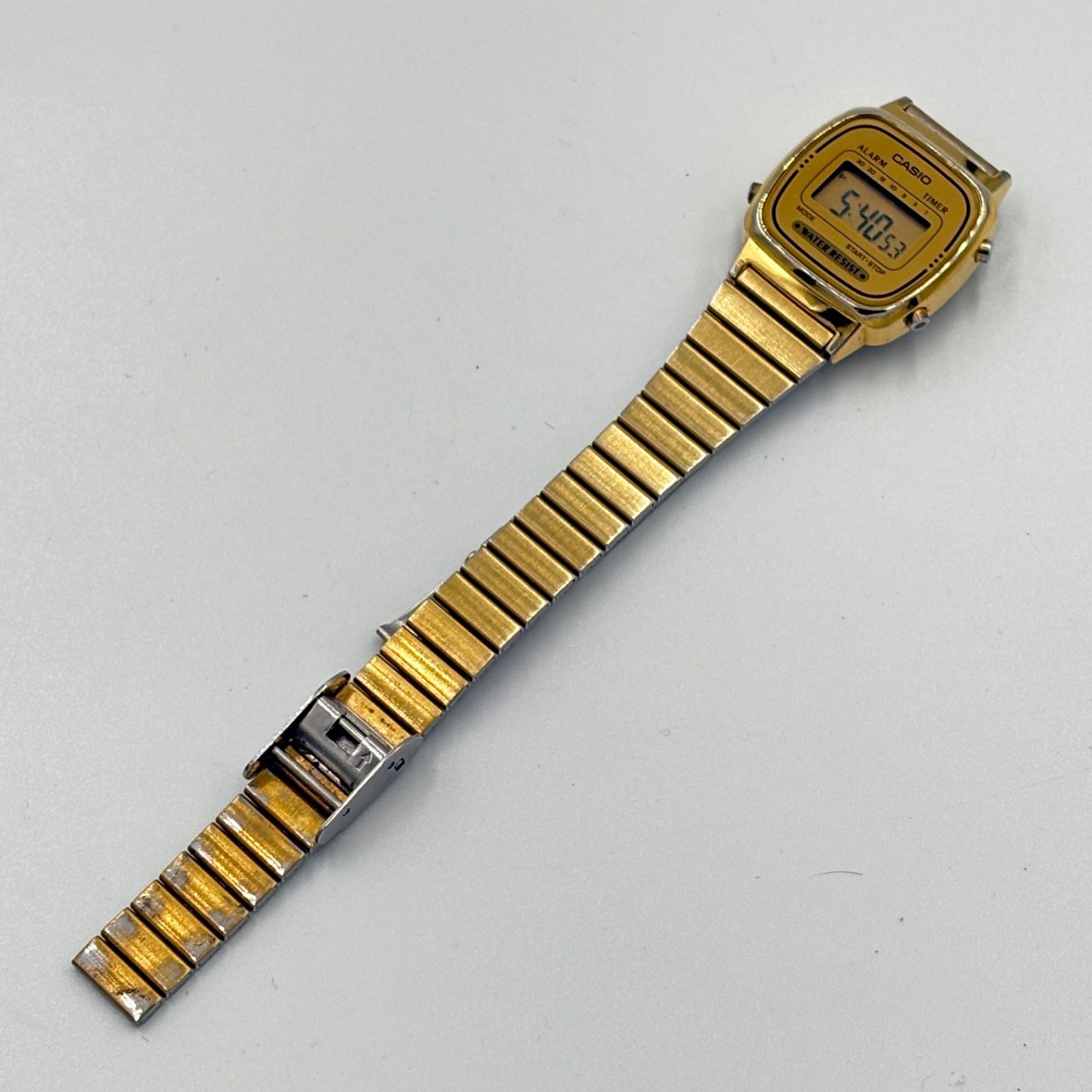 □ CASIO カシオ デジタル腕時計 ゴールド スクエア フルメタル 