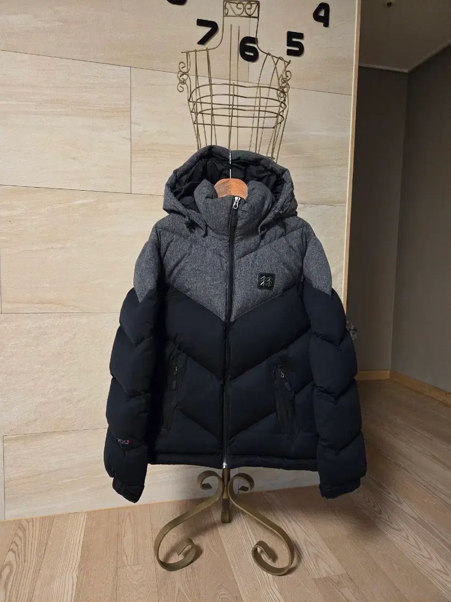 90 KOLON SPORT レディース グース ダウン 700