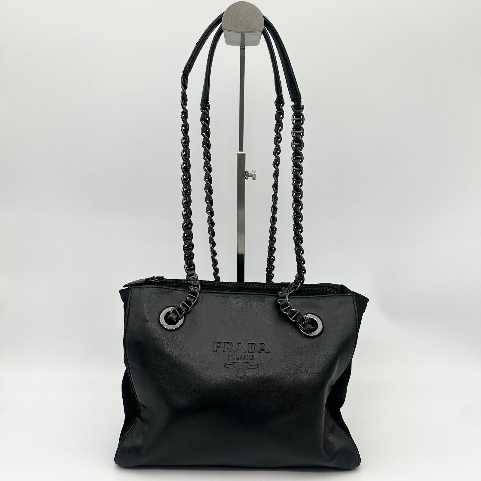 PRADA プラダ 型押し レザー 本革 ナイロン チェーン