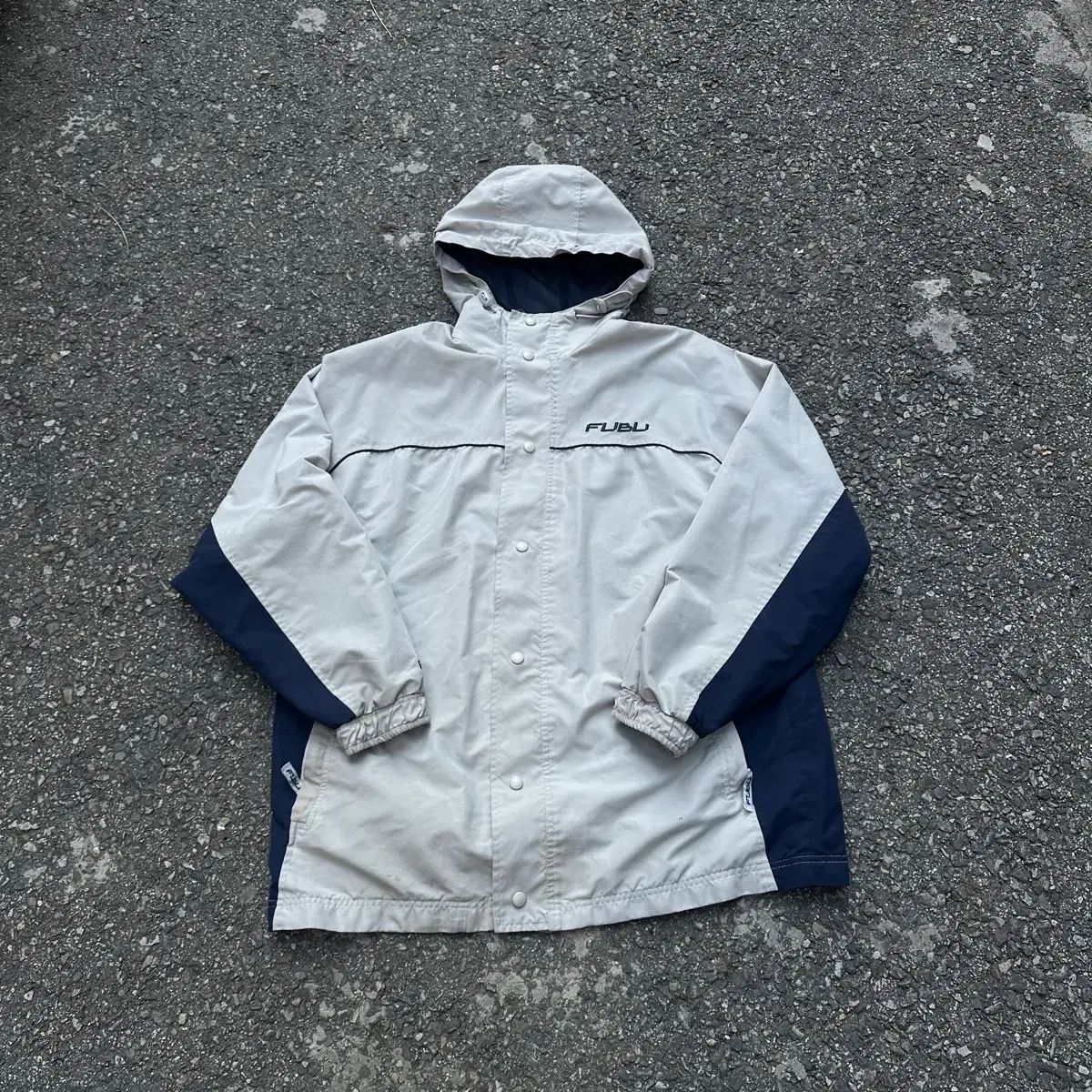 ヴィンテージ Fubu ウィンドブレーカー