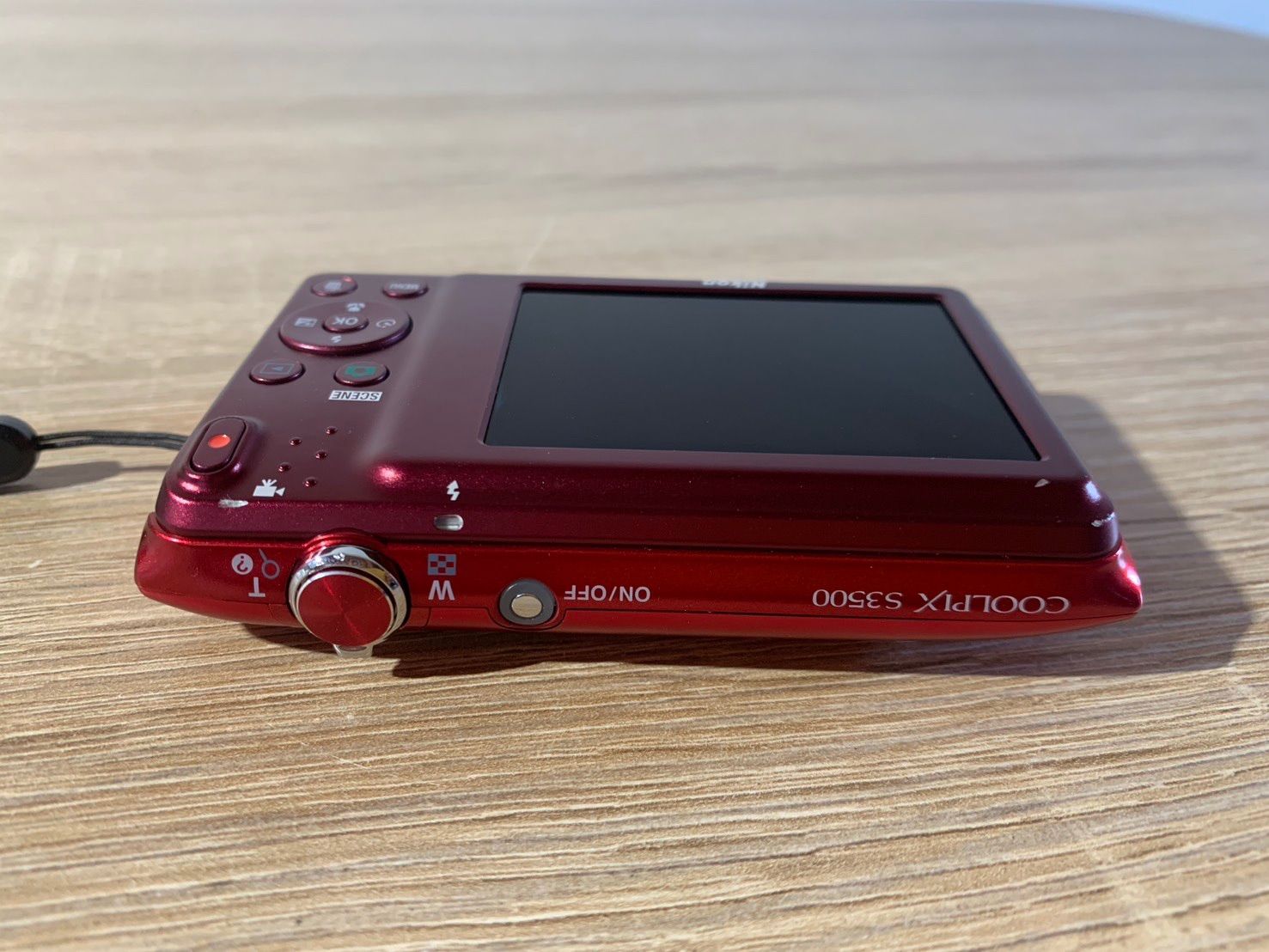 7675 Nikon COOLPIX S3500 レッド デジカメ ジャンク品 - メルカリ