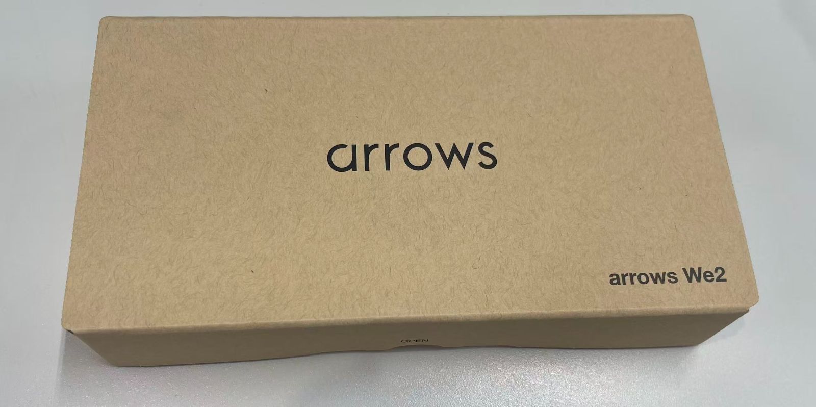 arrows We 2 FCG 02 au ライトブルー SIMフリー