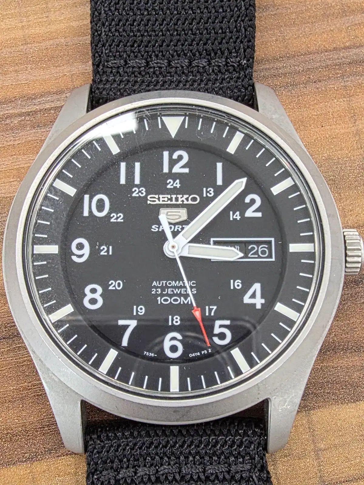 セイコー5 SNZG 15 オートマティック リストウォッチ