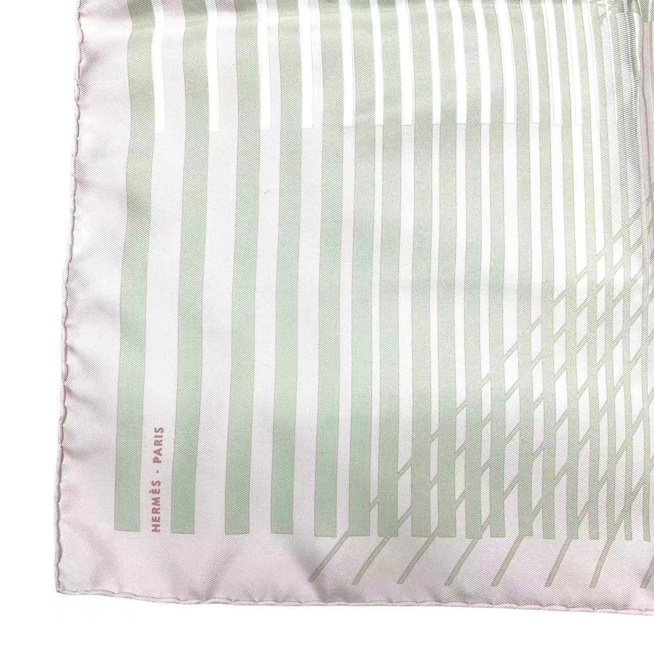 美品 HERMES スカーフ シルク ギャロップ 馬のシルエット ピンク