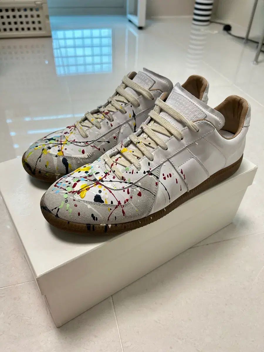 43 5 メゾンマルジェラ ドイツ軍 ペインティング 白