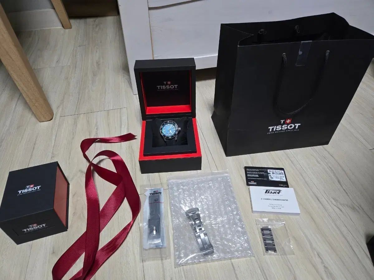 TISSOT ティソ シースター 1000 パワーマティック 80 オート ウォッチ 40 mm