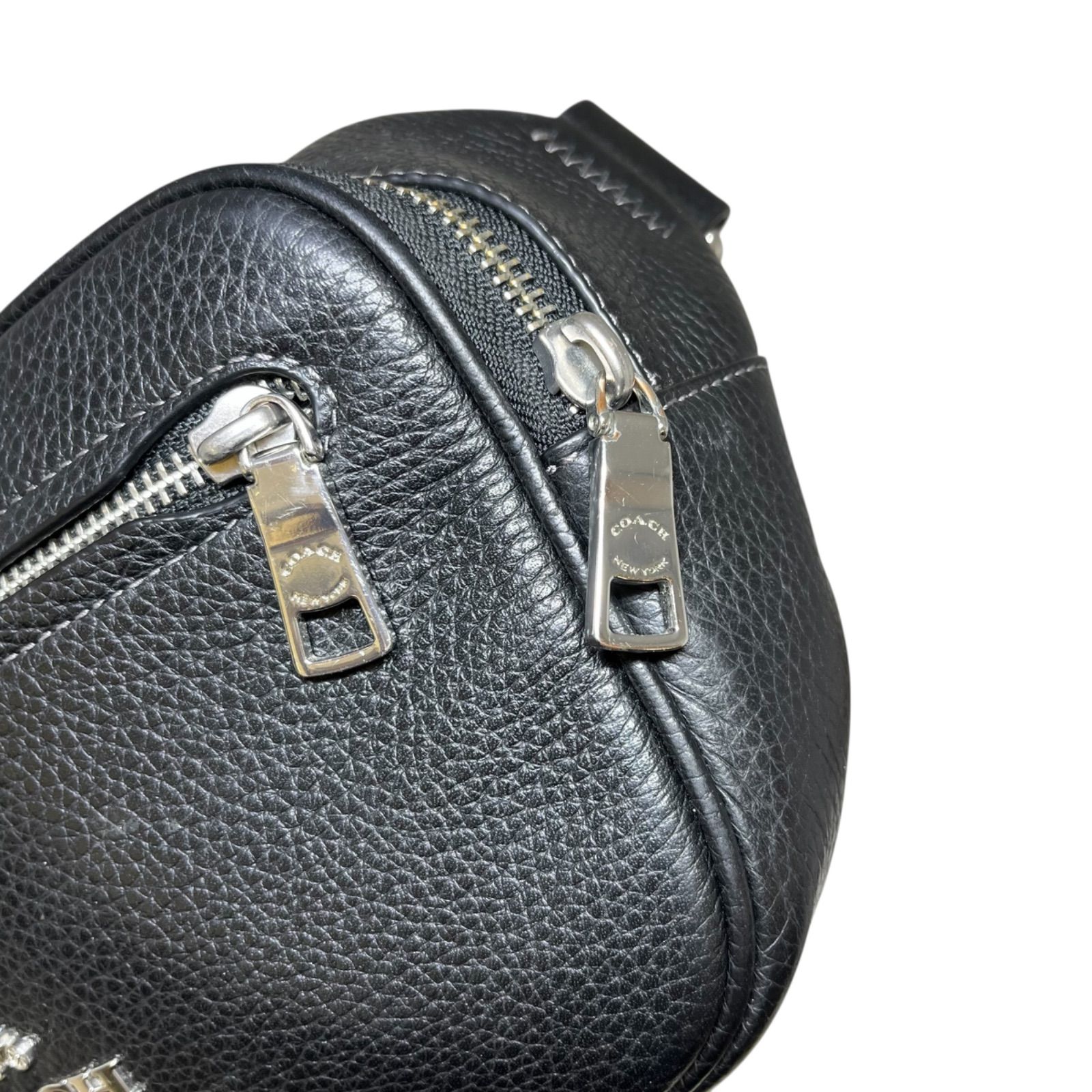 エリアスベルトバッグ