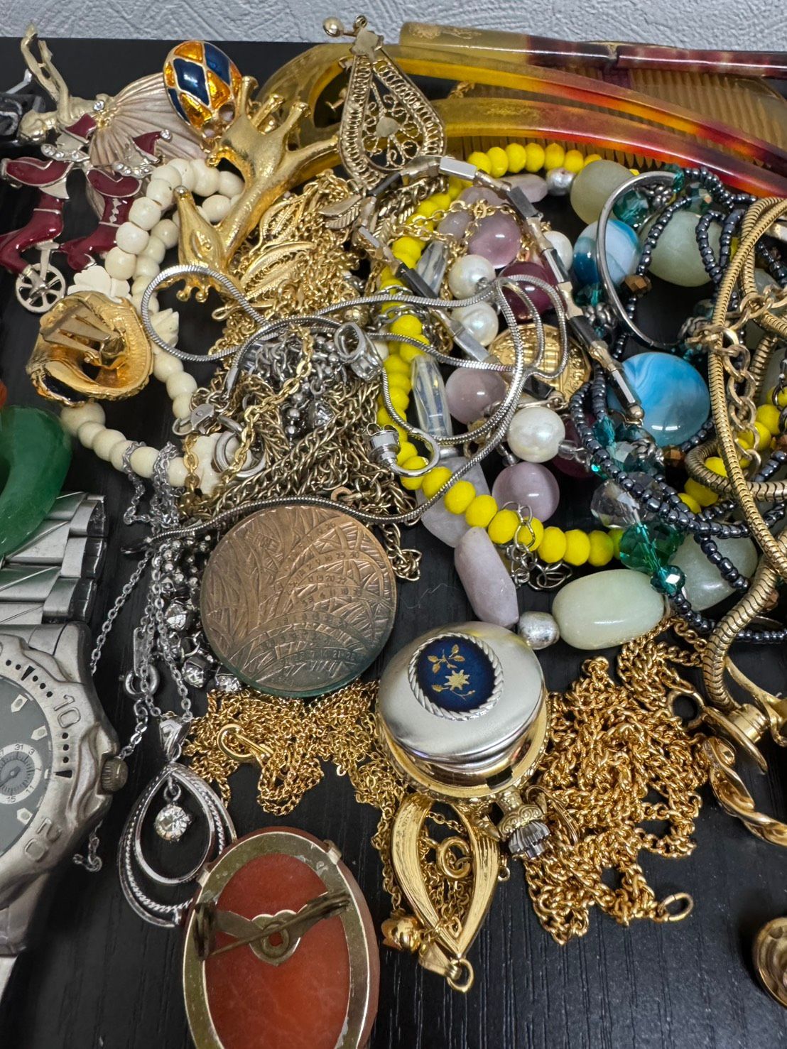 遺品整理 未選別品 超大量 送料込み まとめ売り】アクセサリー