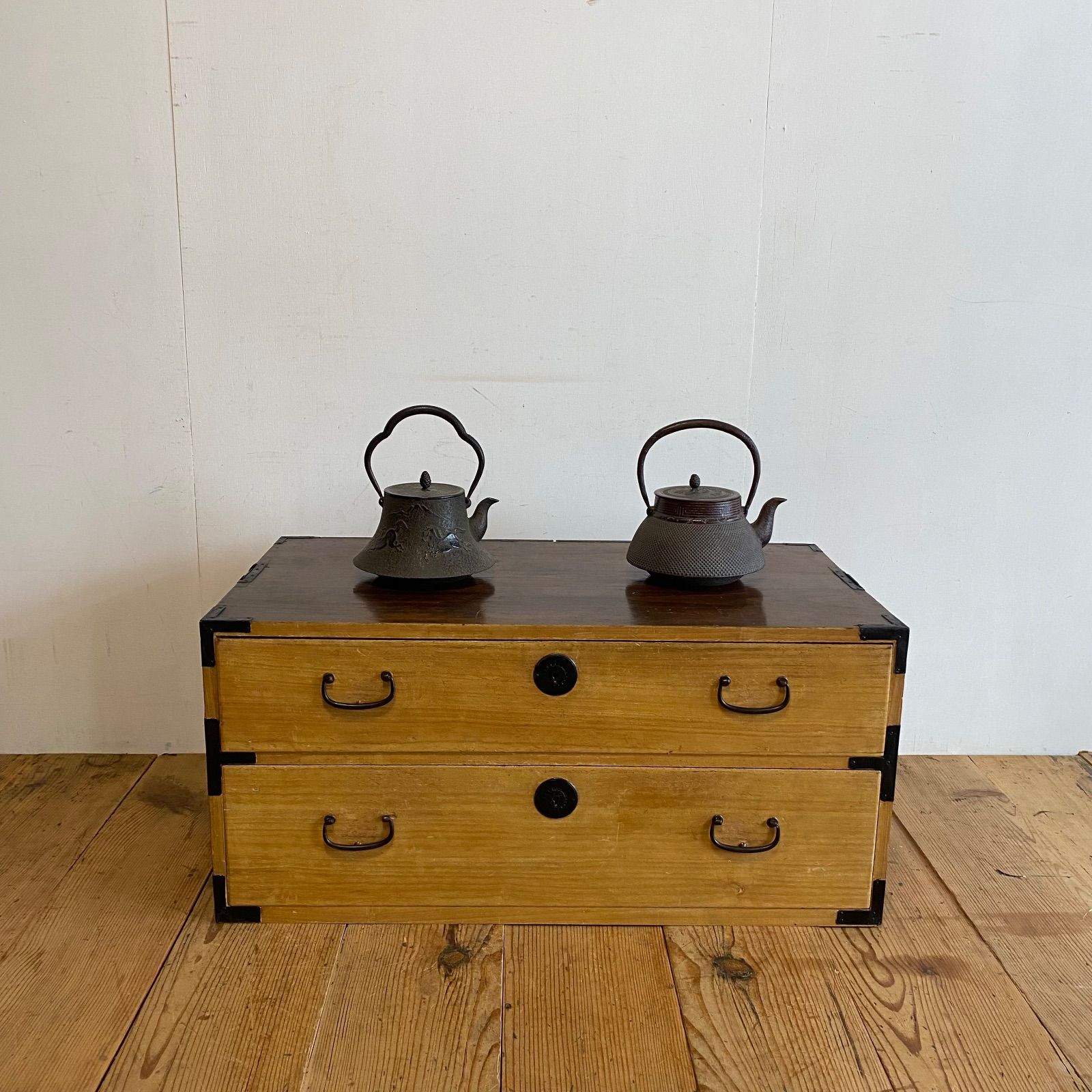 アンティーク チェスト 箪笥 ローボード テレビ台 昭和レトロ 古家具 引き出し 木製 収納棚 y 486