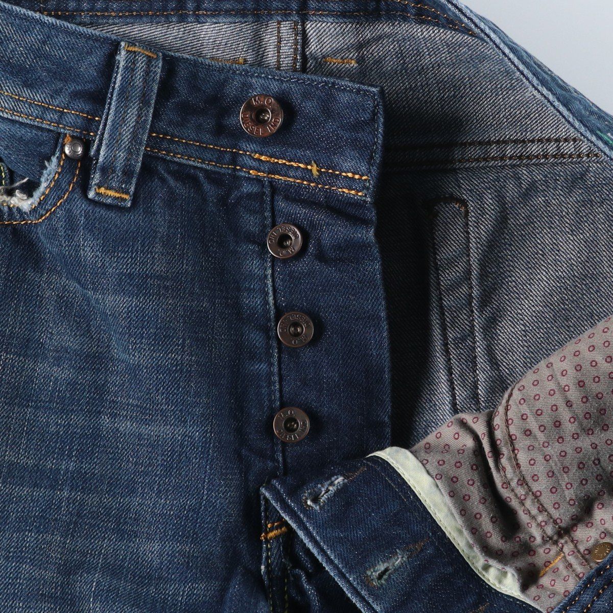 ディーゼル DIESEL