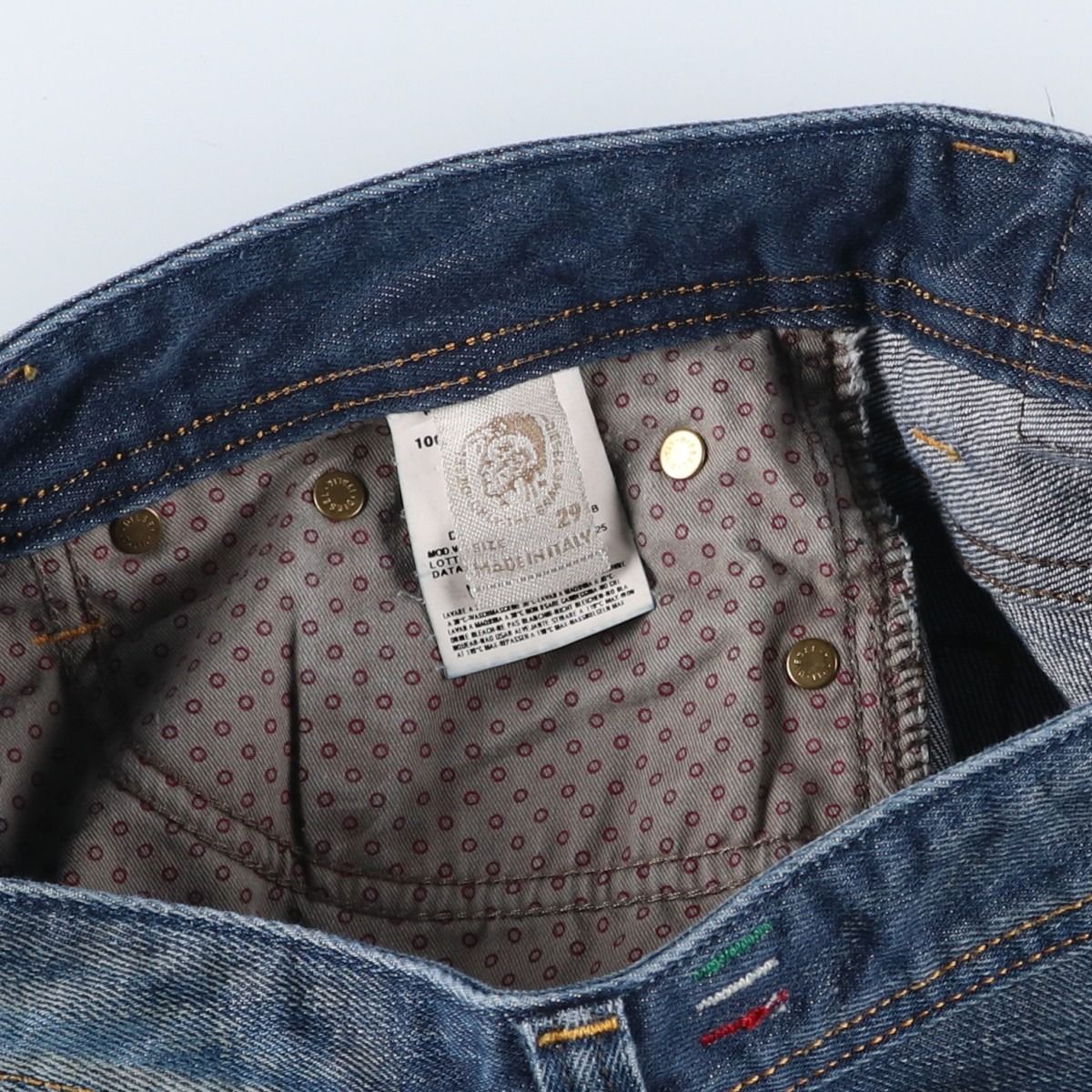 ディーゼル DIESEL