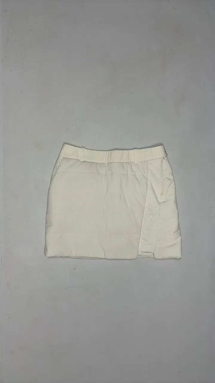 10539番 タイトリスト 冬 レディース ダウン ゴルフ スカート 25 インチ