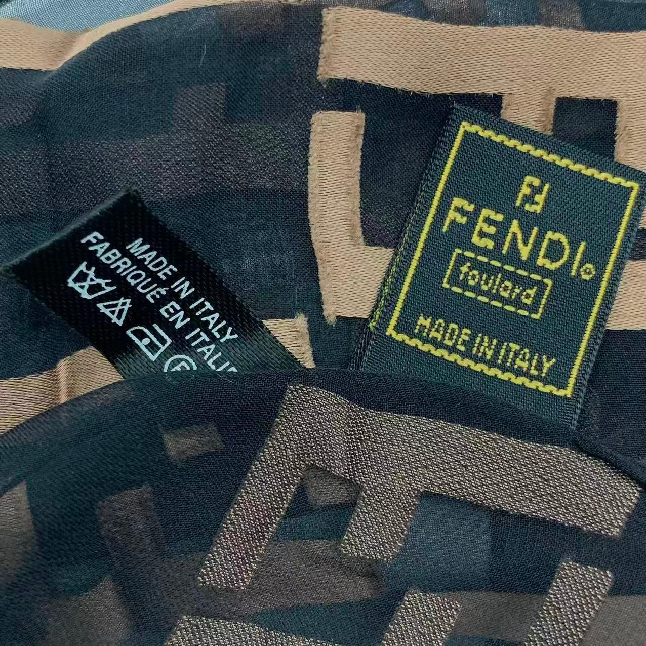 極美品 FENDI フェンディ シースルー スカーフ シルク ズッカ柄 FFロゴ