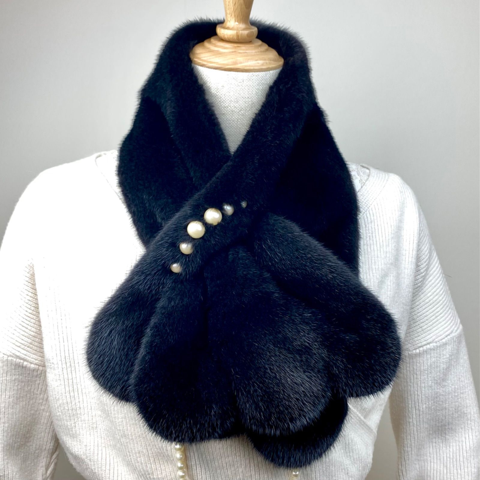 ラグジュアリー 一点限り‼︎*SAGA MINK* ミンク マフラー 日本製 ブラック 133