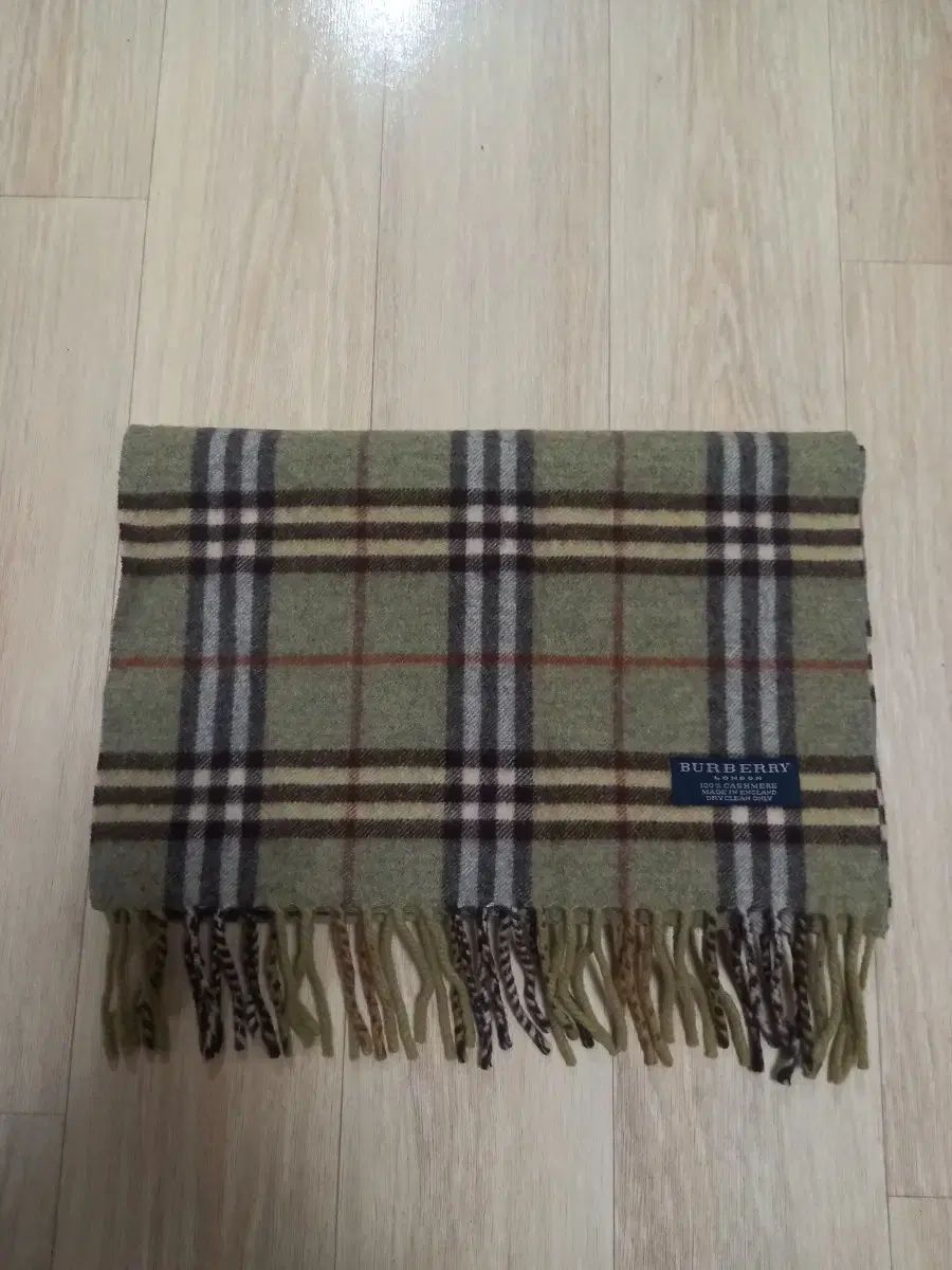 BURBERRY バーバリー カシミア マフラー ユニセックス ♥