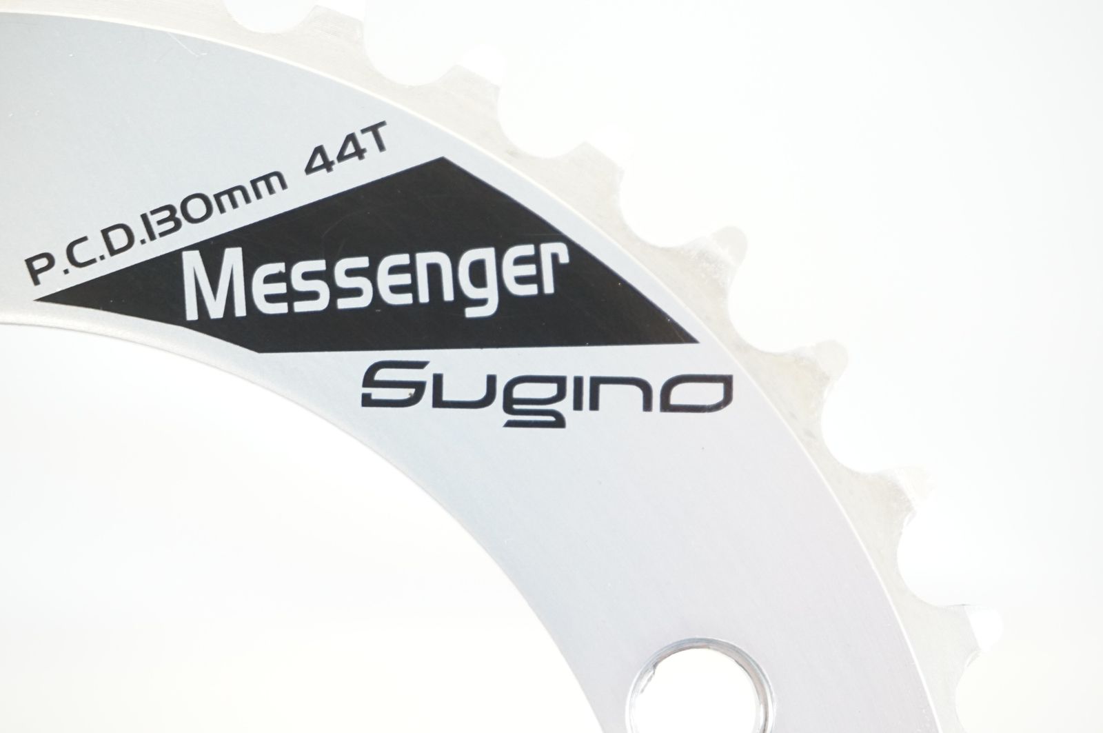 Sugino Messenger チェーンリング 44T JJ558 スギノ Sugino MESSENGER チェーンリング シルバー 44T PCD130mm