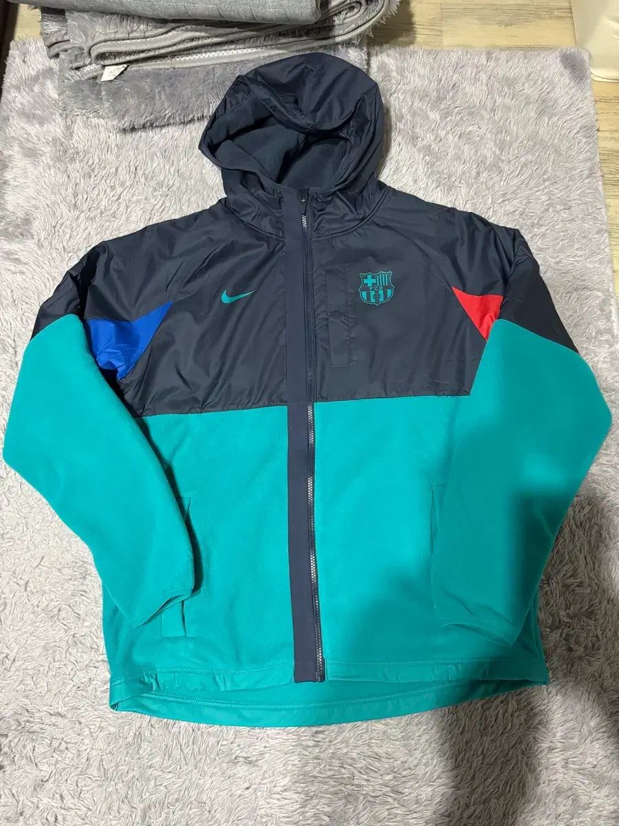 Nike サッカー用ジャケット Lサイズ ジャケット フットサル用防寒着
