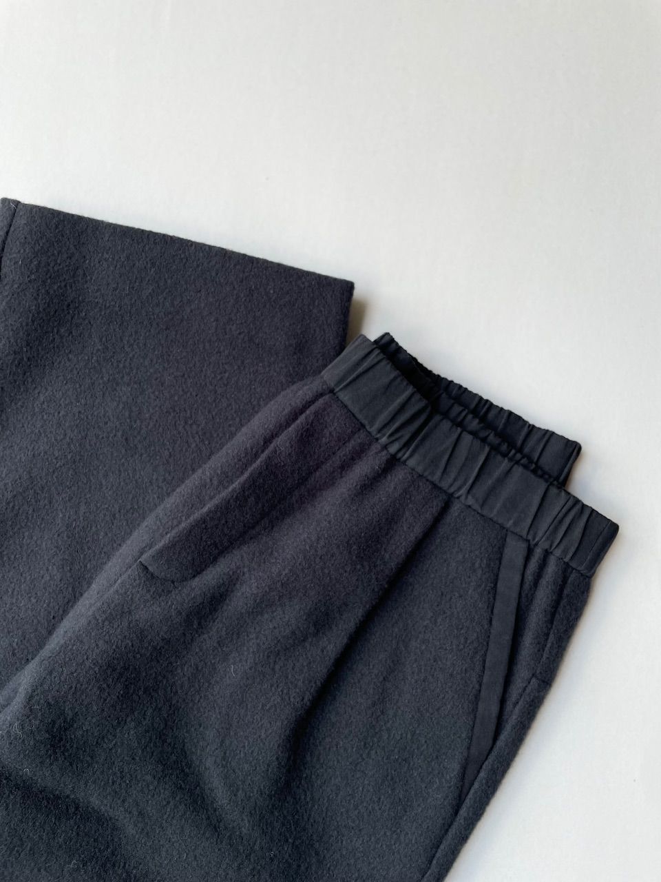 2025-2025 AW | evam eva エヴァムエヴァ press wool pants プレスウールパンツ 日本製