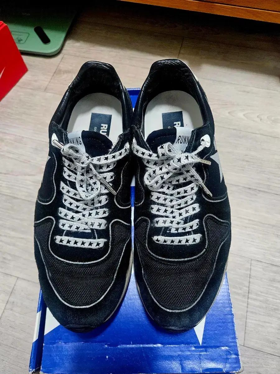  GOLDEN GOOSE ゴールデングース ランニングソール 41 スニーカー 靴