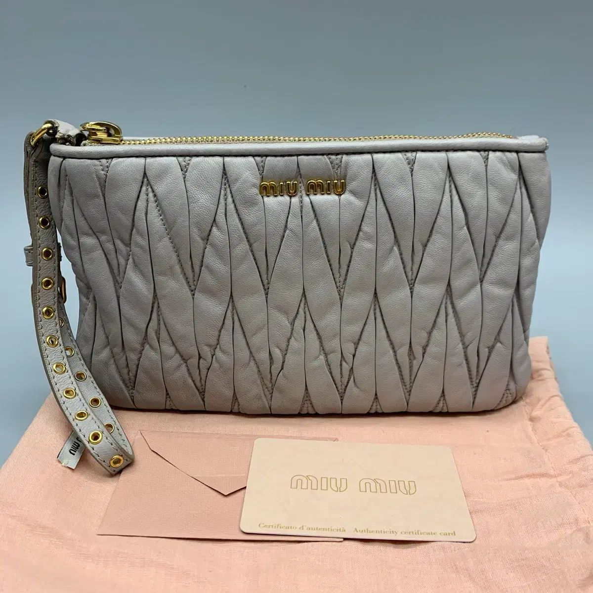 ミュウミュウ マトラッセ リスト クラッチバッグ ポーチ