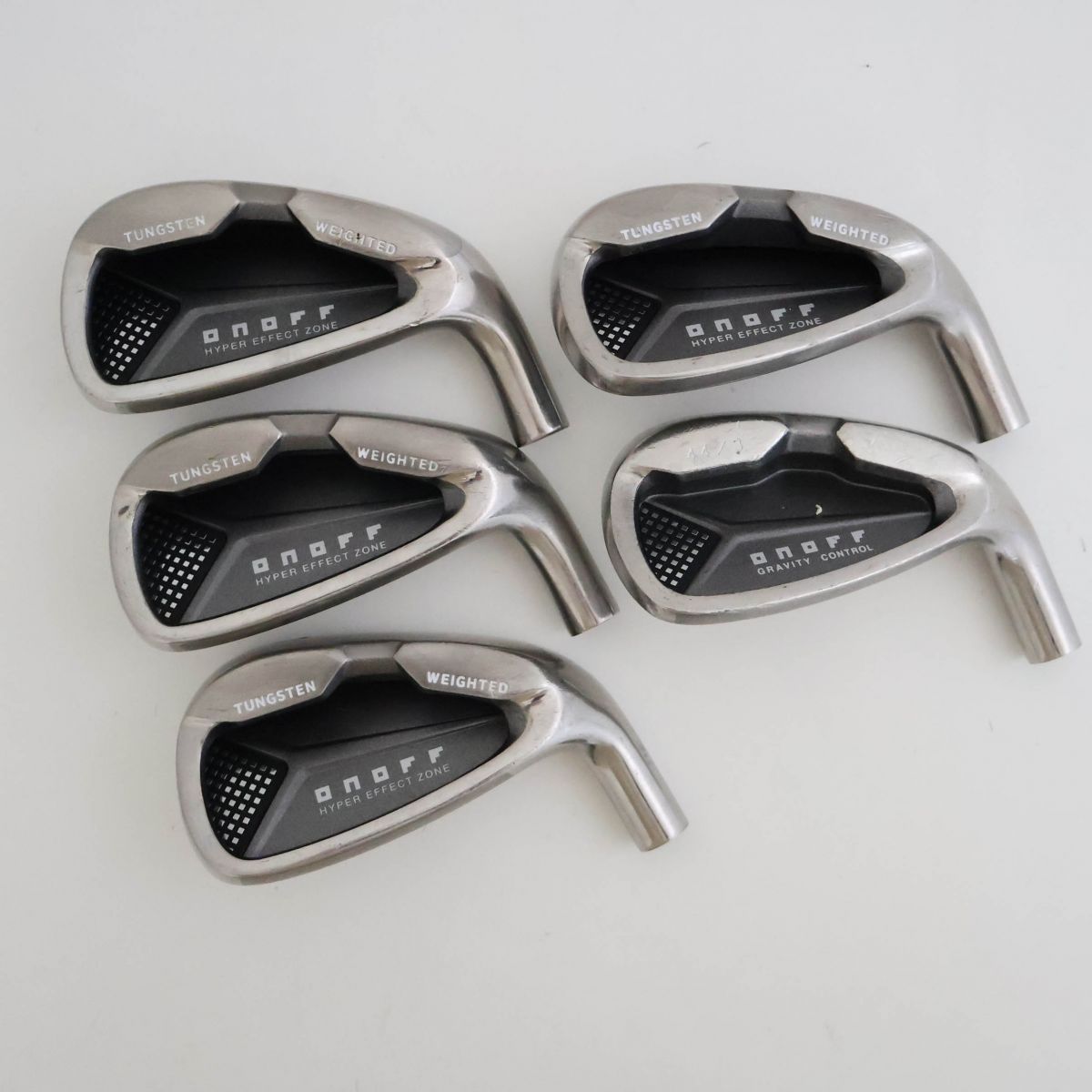 ● ヘッド セット グローブライド ダイワ ONOFF オノフ アイアン赤 2012年モデル ヘッドのみ 84696◎