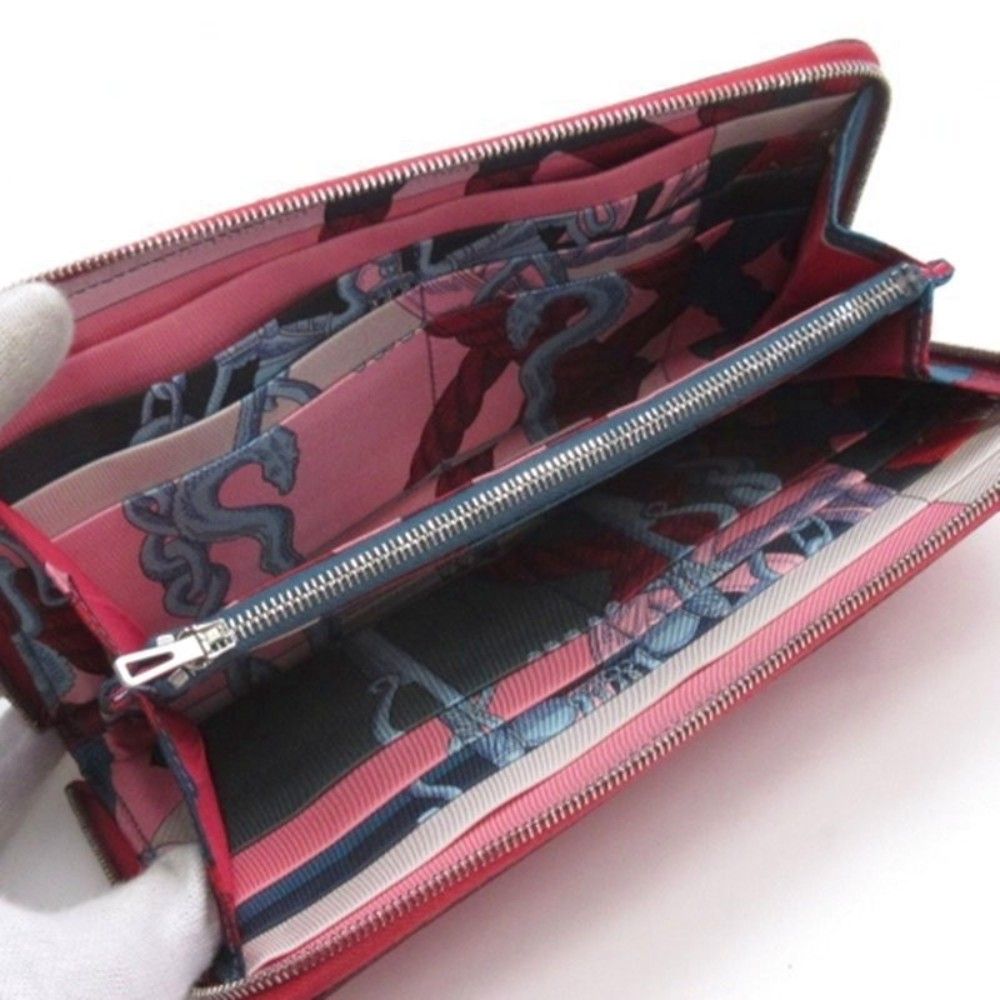 長財布 ラウンドファスナー