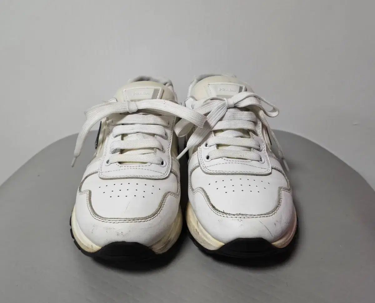  PRADA プラダ 白 スニーカー 265 スニーカー 靴