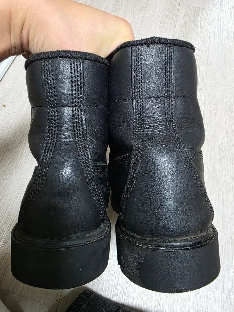 6インチ ブラック