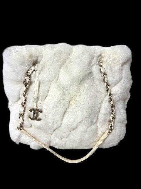 シャネル 04 Aラパンファーチェーントートバッグ CCチャーム付 CHANEL