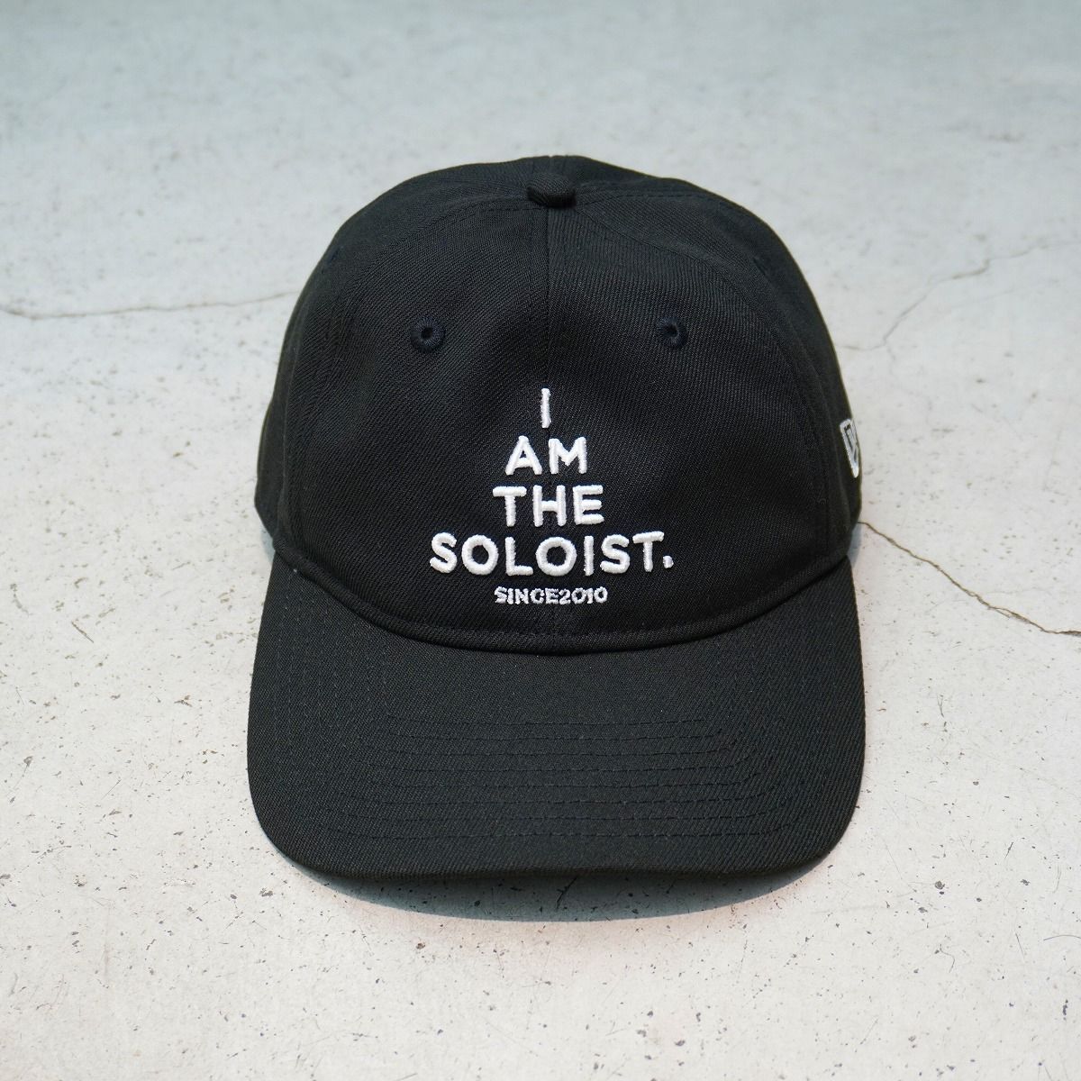 New Era セット 黒Tシャツ黒キャップ　美品 半袖 コットン Tシャツ TAKAHIROMIYASHITATheSoloist. SS24 ブラック