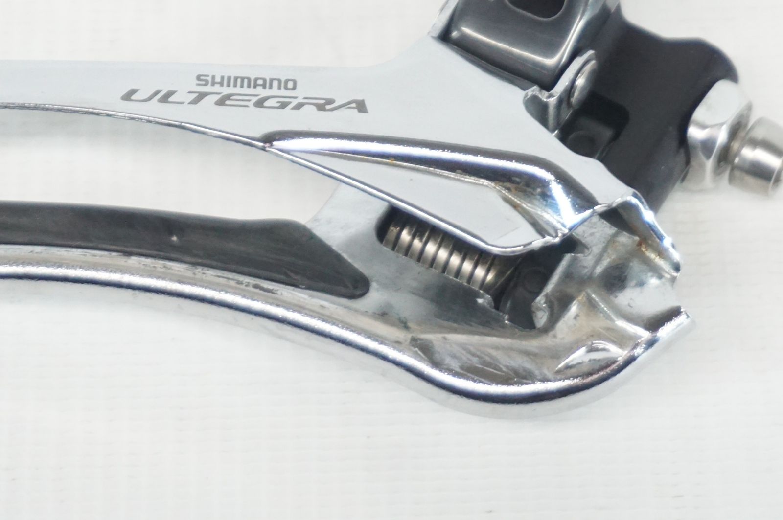 SHIMANO 「シマノ」 ULTEGRA FD-6800 フロントディレイラー