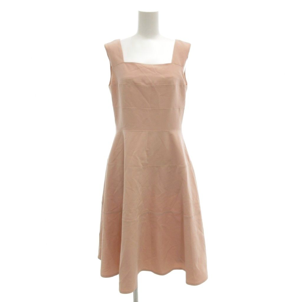 Rene basic ルネベーシック フレア ロングワンピース ピンクベージュ Rene basic ルネベーシック フレア ロングワンピース ピンクベージュ