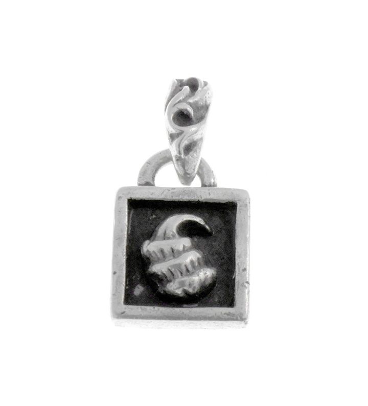 クロムハーツ CHROME HEARTS FRAMED CROW フレームド クロウ チャーム シルバー ネックレス トップ 47209