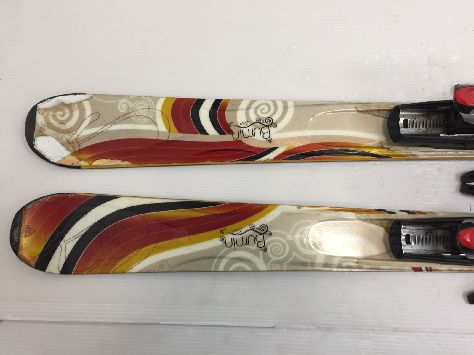 K2カービングスキー 板、マーカーバインディング　163センチ　おまけ付き K2カービングスキー 板、マーカーバインディング 163センチ おまけ付き