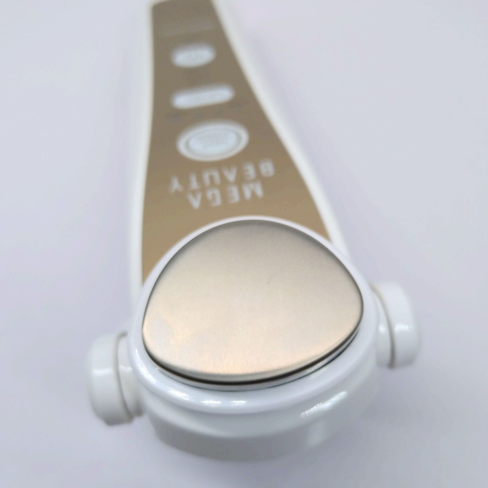 メガビューティ 6G75000 ☆新品未使用☆ナリスメガビューティ6G75000 - メルカリ