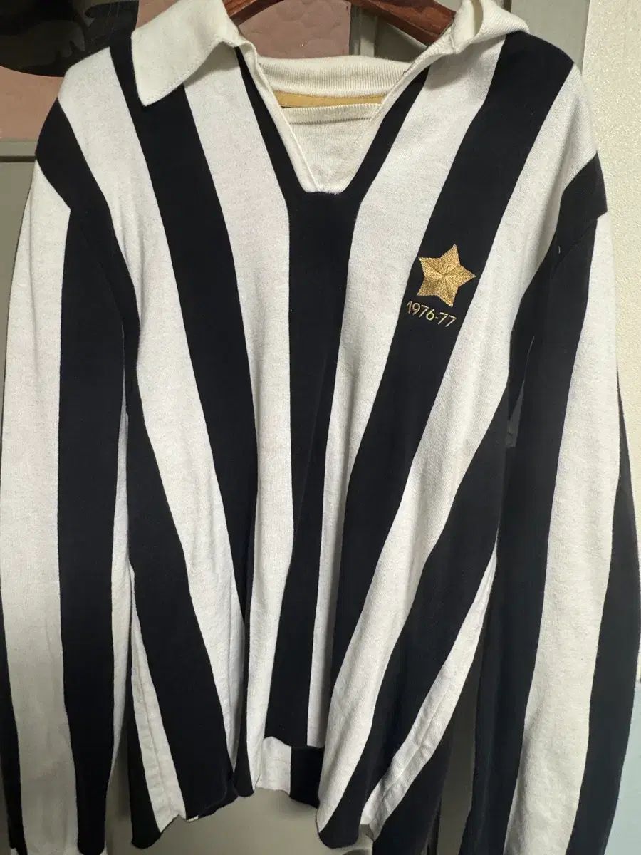 NIKE ヴィンテージ ユヴェントス 1976 ヘリテイジ ラグビー シャツ