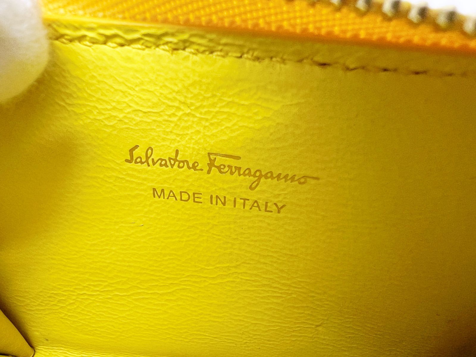 コインケース イエロー